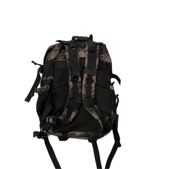 Wolt 45L Tactical Backpack Beige Black Camo - Picture 2 of 6